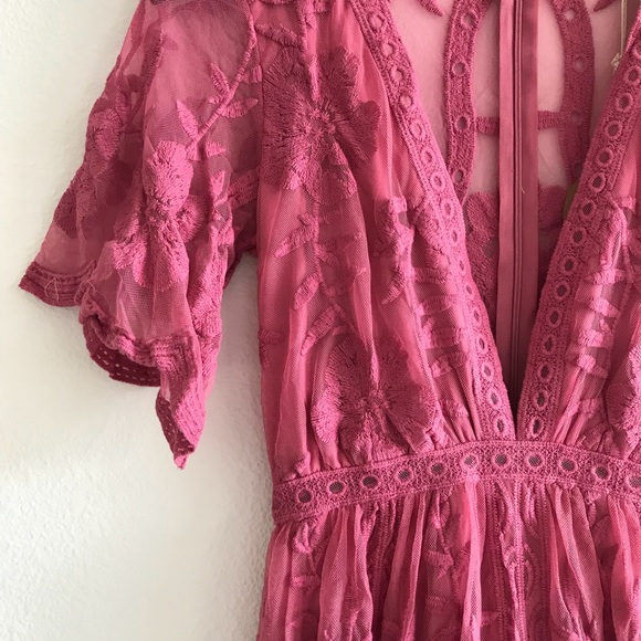 RASPBERRY LACE MAXI DRESS - Picture 2 of 3